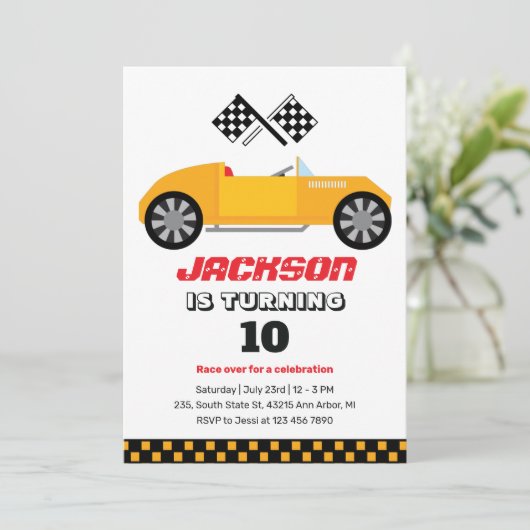 ヴィンテージイエローレースカーキッズボーイズ誕生日 招待状 (スタンド正面)