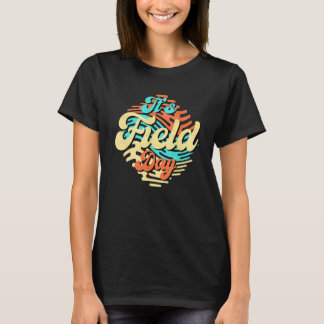 ヴィンテージイズフィールドデイY'allかわいい先生教えズ Tシャツ