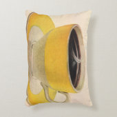 ヴィンテージイラストレーションコーヒーinイエローカップ アクセントクッション (正面(垂直))