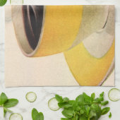 ヴィンテージイラストレーションコーヒーinイエローカップ キッチンタオル (折り畳み)