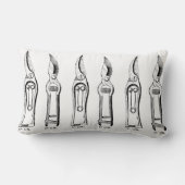 ヴィンテージイラストレーションプルーナー白黒枕 ランバークッション (裏面)