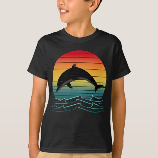 ヴィンテージイルカの夕日と海 Tシャツ (正面)