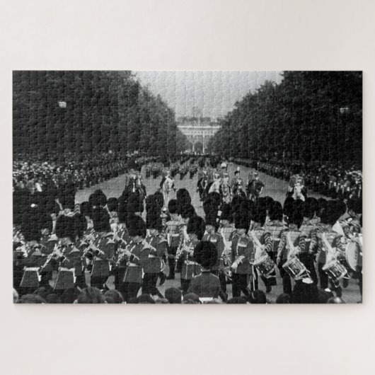 ヴィンテージイングランド警備隊がモールに戻る ジグソーパズル (横)