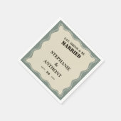 ヴィンテージインスパイアはSage Greenの上に縁ど波状の結婚 スタンダードカクテルナプキン (角)