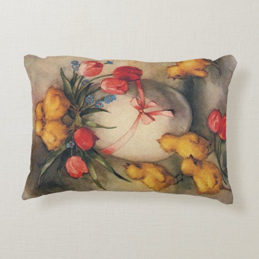 ヴィンテージイースターチックス、赤いチューリップの花を持つ卵 アクセントクッション (裏面)