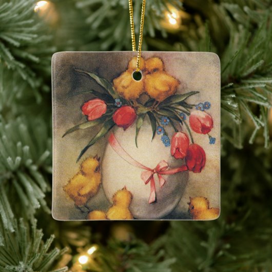 ヴィンテージイースターチックス、赤いチューリップの花を持つ卵 セラミックオーナメント (ツリー)