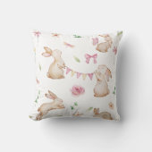 ヴィンテージイースターピンクのウサギのパターン クッション (正面)
