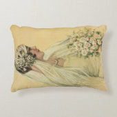 ヴィンテージウェディングビクトリアン、花嫁ブライダルポートレート アクセントクッション (正面)