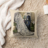 ヴィンテージウェディングブライダルポートレートビクトリアンブライド クッション (ブランケット)