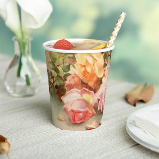 ヴィンテージウェディング、アンティークローズの花の静物 紙コップ (インサイチュ)