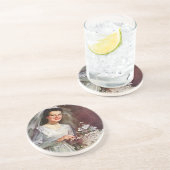 ヴィンテージウェディング，新婦がウェディングケーキをカットする コースター (側面)