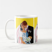 ヴィンテージウェディング、新郎新婦キスをする コーヒーマグカップ (左)