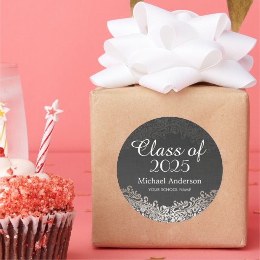 ヴィンテージエレガントシルバーのダマスクの卒業クラス ラウンドシール (パーティー)