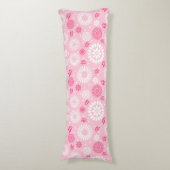 ヴィンテージエレガントピンク白色花柄 ボディピロー (正面縦)