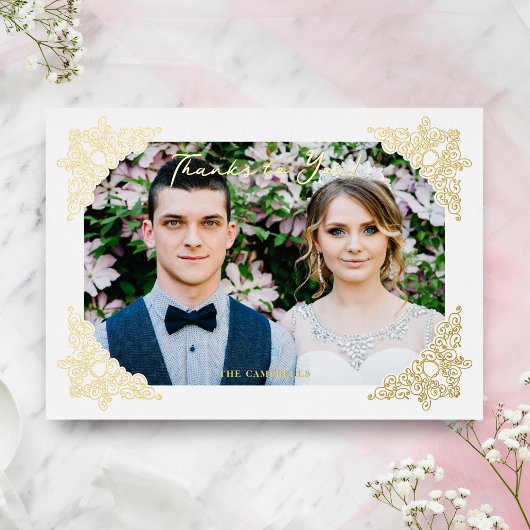 ヴィンテージエレガントフローリッシュフレームコーナー写真 箔招待状