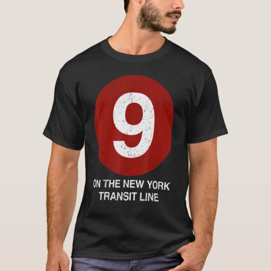 ヴィンテージエンジンのナンバー9 Tシャツ (正面)