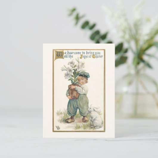 ヴィンテージオランダの少年とイースターリリーとバニー ポストカード (スタンド正面)