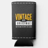 ヴィンテージオリジナルブラックレザー誕生年 スリム缶クーラー (裏面)