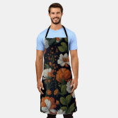 ヴィンテージオレンジエレガント色の白いレトロ花 エプロン (着用した状態)