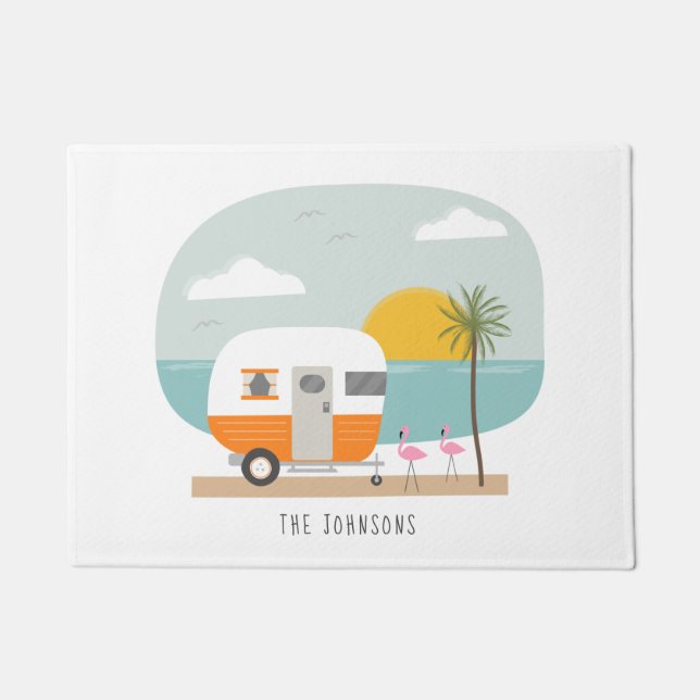 ヴィンテージオレンジキャンパービーチフラミンゴス ドアマット (正面)