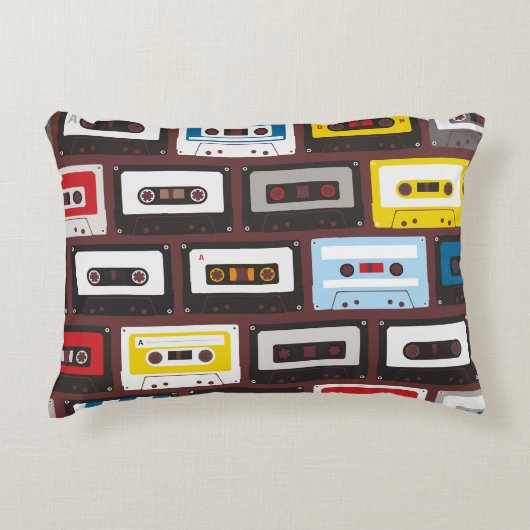 ヴィンテージオーディオカセット、シームレスな背景。 アクセントクッション (正面)