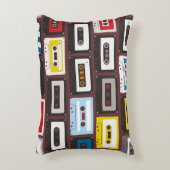 ヴィンテージオーディオカセット、シームレスな背景。 アクセントクッション (正面(垂直))