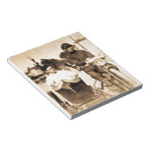 ヴィンテージオートバイとサイドカー旧学校カッコいい ノートパッド (アングル)