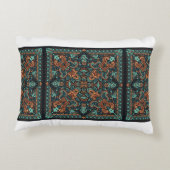 ヴィンテージオーナメントペイズリーバンダナシルクネックスカーフ  アクセントクッション (裏面)