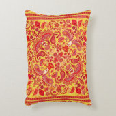 ヴィンテージオーナメントペイズリーバンダナプリントシルクネック  アクセントクッション (正面(垂直))
