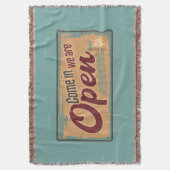 ヴィンテージオープン営業看板レトロカフェガレージ スローブランケット (正面縦)