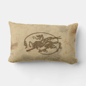 ヴィンテージオールドワールドドラゴンのパーチメント効果 ランバークッション (裏面)