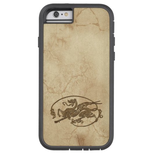 ヴィンテージオールドワールドドラゴンオンパーチフェイクメント Case-Mate iPhoneケース (裏面)