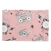 ヴィンテージカセットプレーヤー:レトロパターン。 枕カバー (裏面)