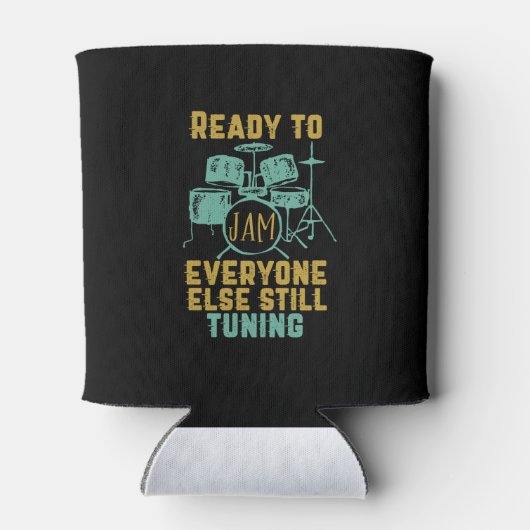 ヴィンテージカッコいいドラマーのドラムプレーヤーがジャム準備 缶クーラー (裏面)