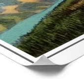 ヴィンテージカナディアンロッキー、雲の中の湖 ポスター (角)