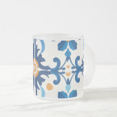 ヴィンテージガラスタンブラーセット – 青と茶色のフローラ フロストグラスマグカップ (正面右)