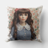 ヴィンテージガールドールコアお洒落 クッション (正面)