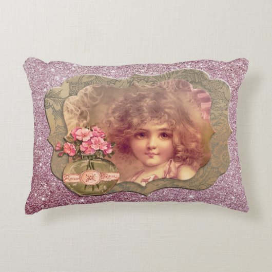 ヴィンテージガール枠付きピンク色のフォグリッターアクセントピロー アクセントクッション (正面)