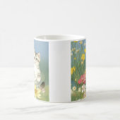 ヴィンテージキットンイラストレーションと黄色い花 コーヒーマグカップ (中央)