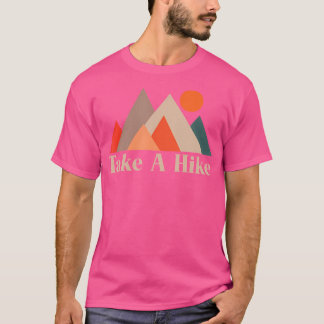 ヴィンテージキャンピングハイキングアウトドアマウンテンハイク Tシャツ