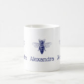 ヴィンテージクイーンビースケッチインブルー コーヒーマグカップ (中央)