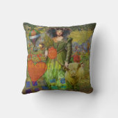 ヴィンテージクラシックタウロスポートレートゴシック美術 クッション (裏面)