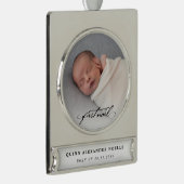 ヴィンテージクラシックブラックスクリプトベビーファーストノールフォト シルバープレートバナーオーナメント (右)