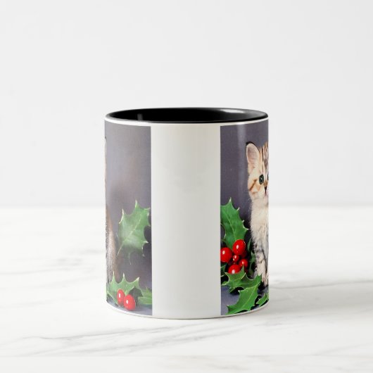 ヴィンテージクリスマスの子猫とホリー ツートーンマグカップ (中央)
