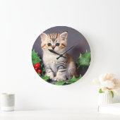 ヴィンテージクリスマスの子猫とホリー ラージ壁時計 (ホーム)