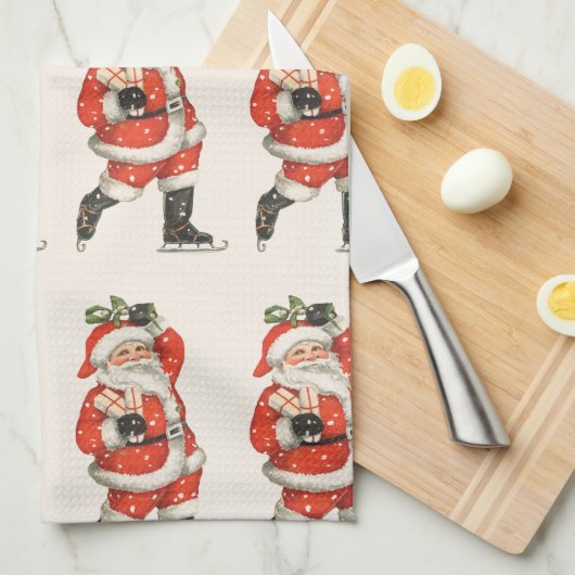 ヴィンテージクリスマスサビクトリアンンタクラウスアイススケーター キッチンタオル (四つ折り)