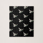 ヴィンテージクリスマスパターン、平和のためのホワイト鳩 ジグソーパズル (縦)