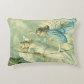 ヴィンテージクリスマスビクトリアン、ベル付き天使 アクセントクッション (正面)