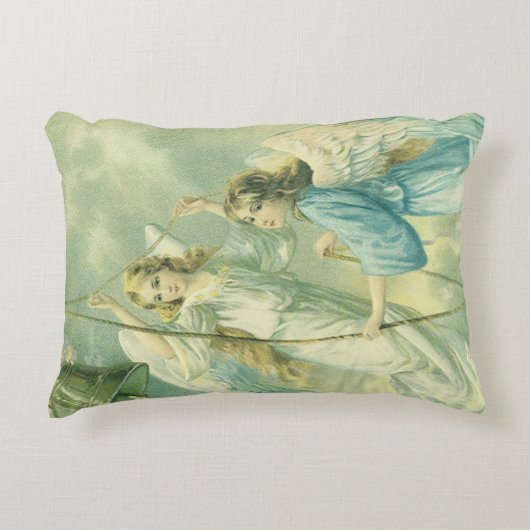 ヴィンテージクリスマスビクトリアン、ベル付き天使 アクセントクッション (正面)