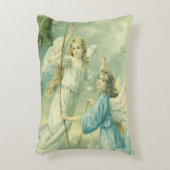 ヴィンテージクリスマスビクトリアン、ベル付き天使 アクセントクッション (正面(垂直))